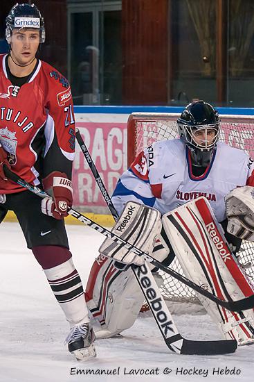 Photo hockey reportage EIHC : Slovénie-Lettonie  EN ATTENTE