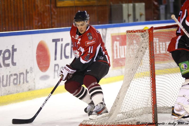 Photo hockey reportage EIHC : Slovénie-Lettonie  EN ATTENTE