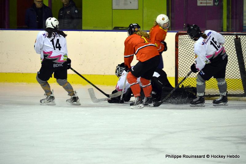 Photo hockey reportage Fem Elite : L'Aigle résiste aux Rafales