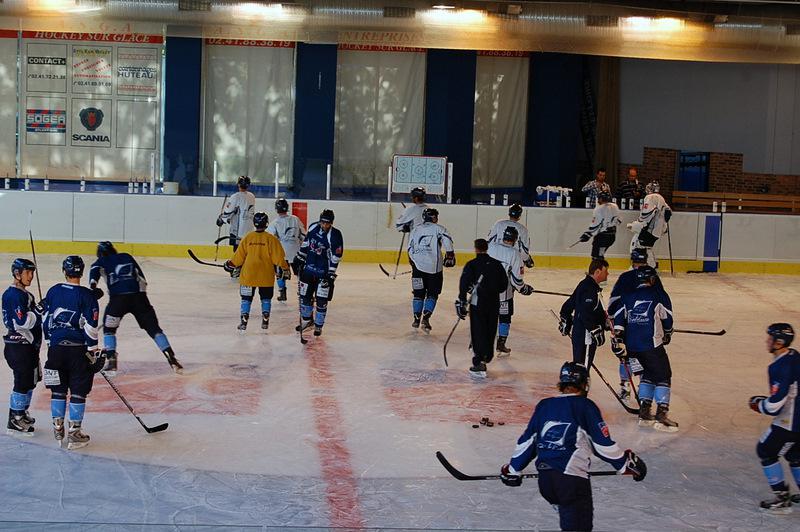Photo hockey reportage Le camp angevin a débuté