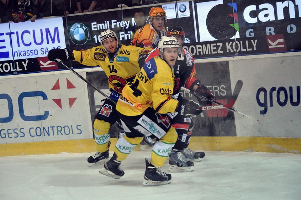 Photo hockey reportage Le derby des Zähringen pour le CP Berne