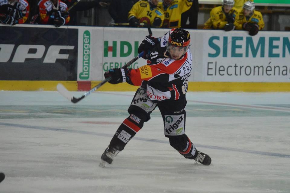 Photo hockey reportage Le derby des Zähringen pour le CP Berne