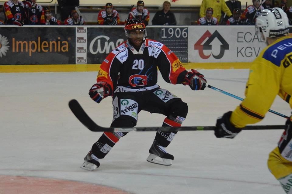 Photo hockey reportage Le derby des Zähringen pour le CP Berne