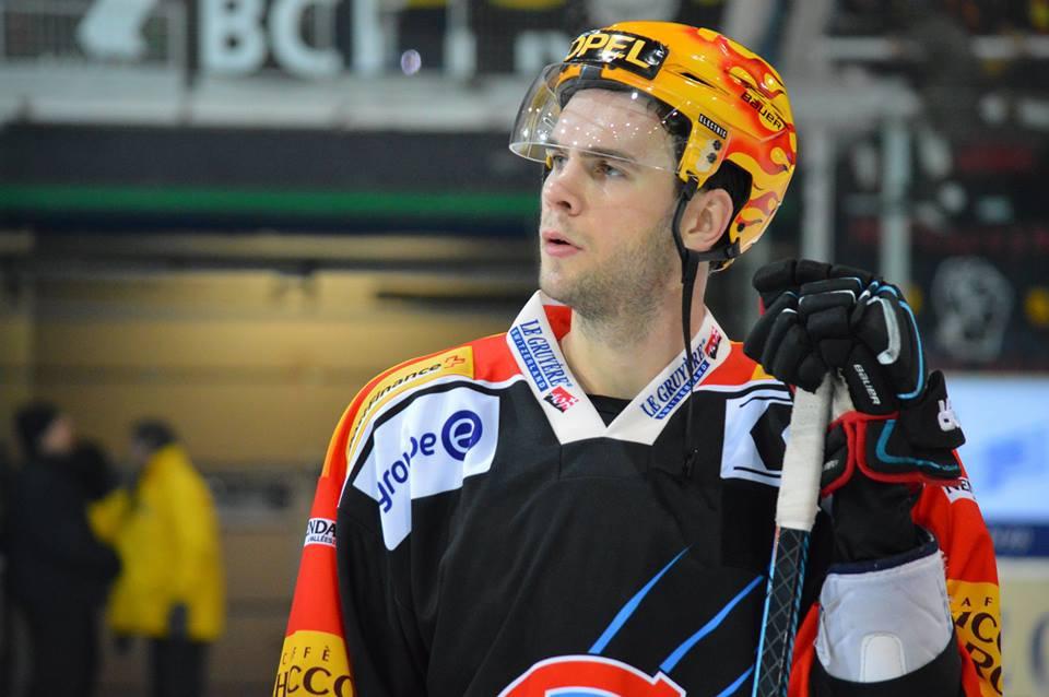 Photo hockey reportage Le derby des Zähringen pour le CP Berne