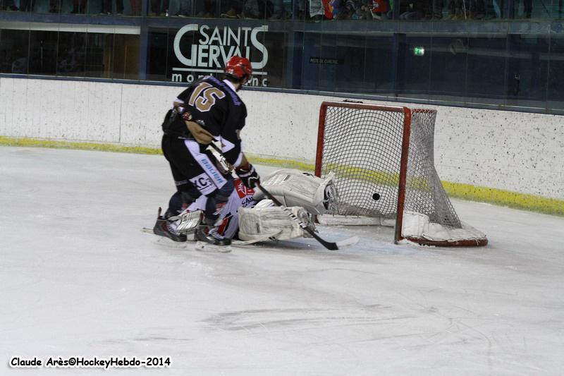 Photo hockey reportage Le HC 74 aura tout tenté