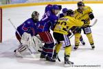 Photo hockey reportage Les Dragons chutent mais espèrent.