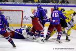 Photo hockey reportage Les Dragons chutent mais espèrent.