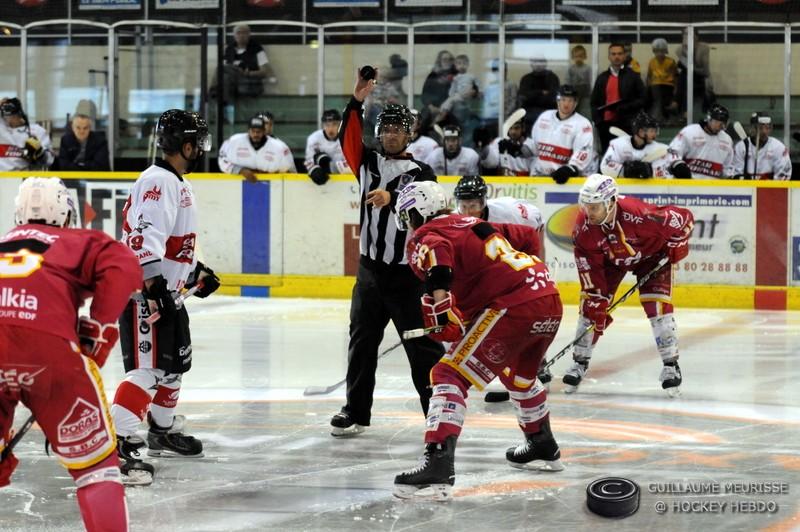 Photo hockey reportage Les premières étoiles pour le DHC.
