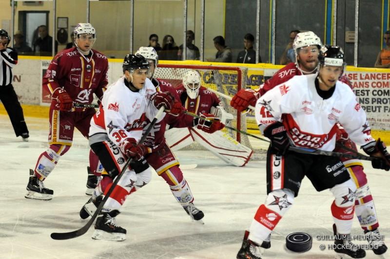 Photo hockey reportage Les premières étoiles pour le DHC.