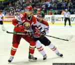 Photo hockey reportage Mondial 11: Le Canada appliqué