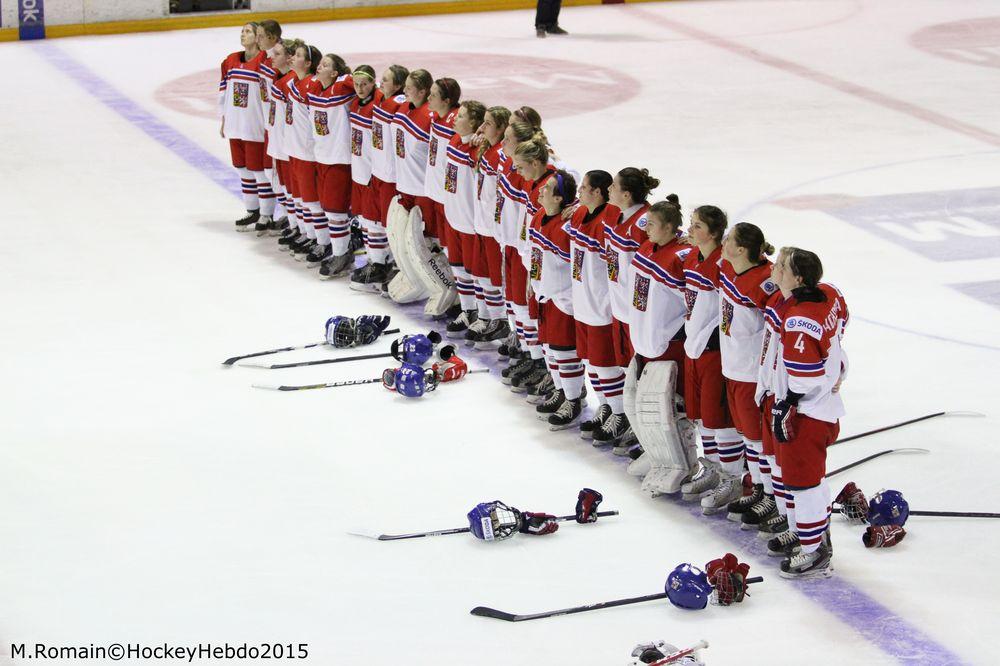 Photo hockey reportage Mondial féminin : Les Tchèques maîtrisent
