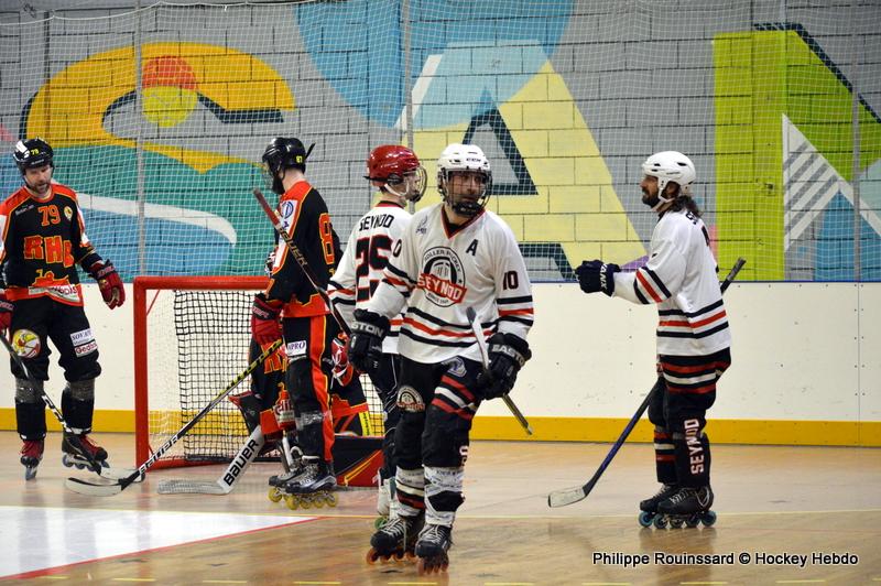 Photo hockey reportage N1 : Laborieuse mais précieuse victoire
