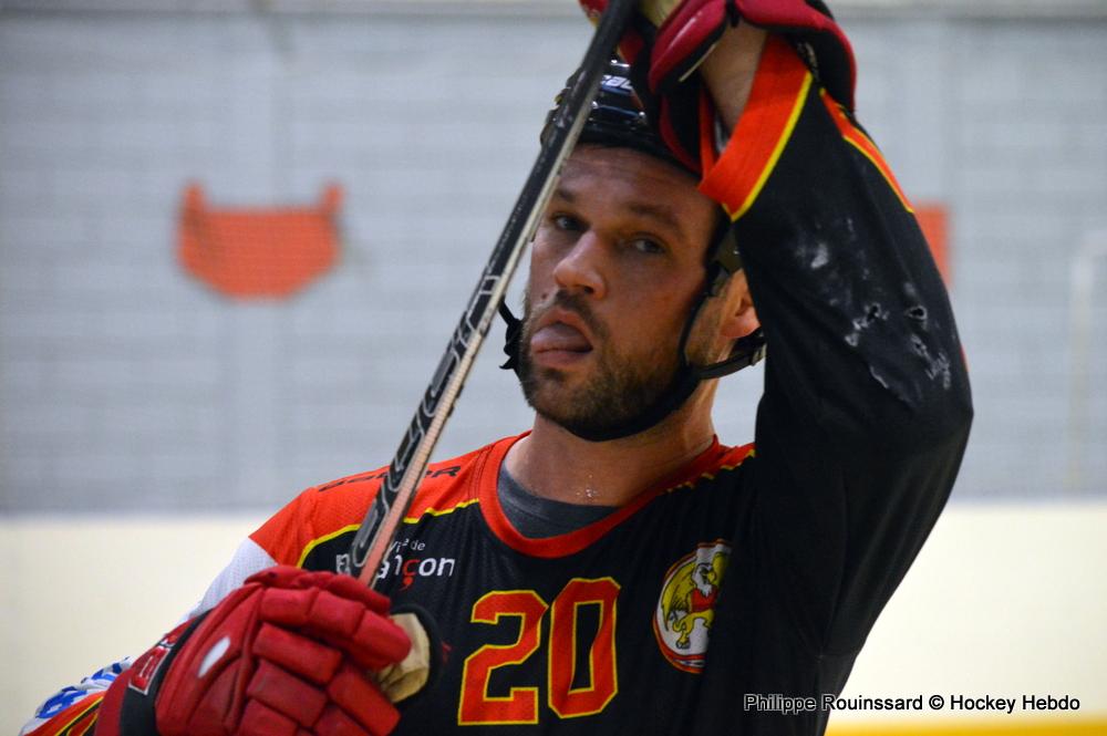 Photo hockey reportage N2 : Serré