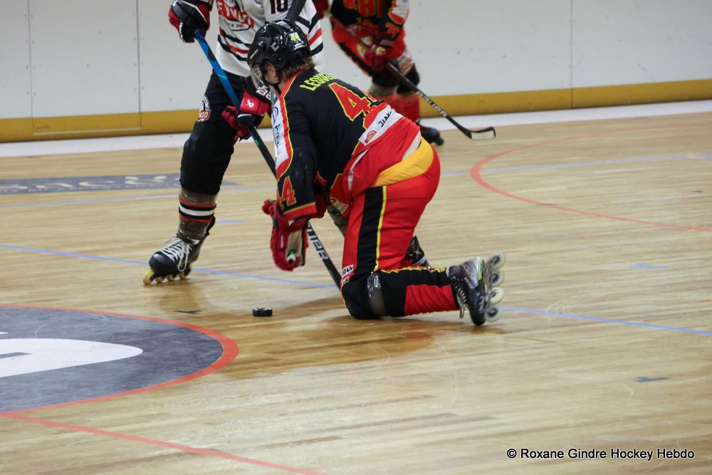 Photo hockey reportage N2 : Serré