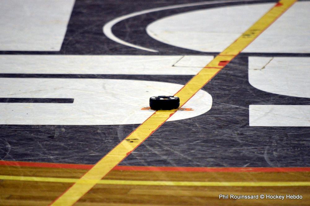 Photo hockey reportage N2 : Une première et une dernière