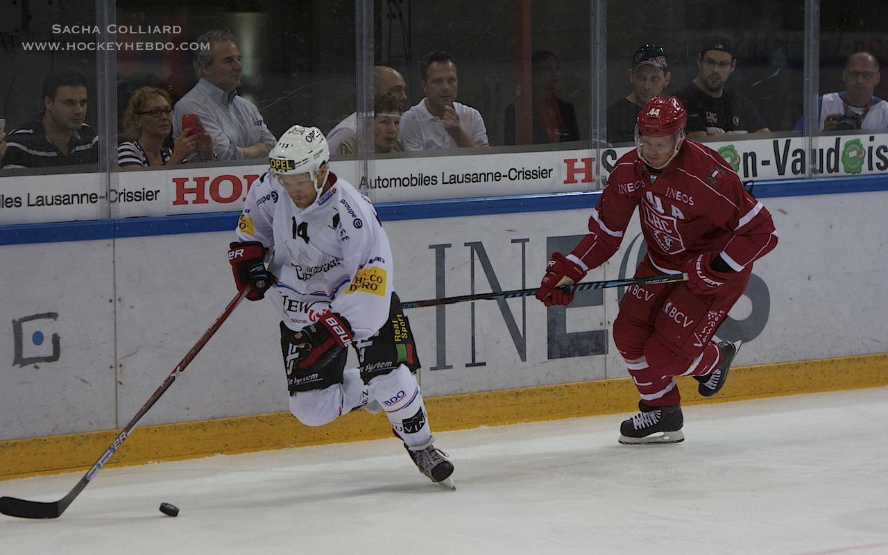 Photo hockey reportage NLA: À bout de souffle