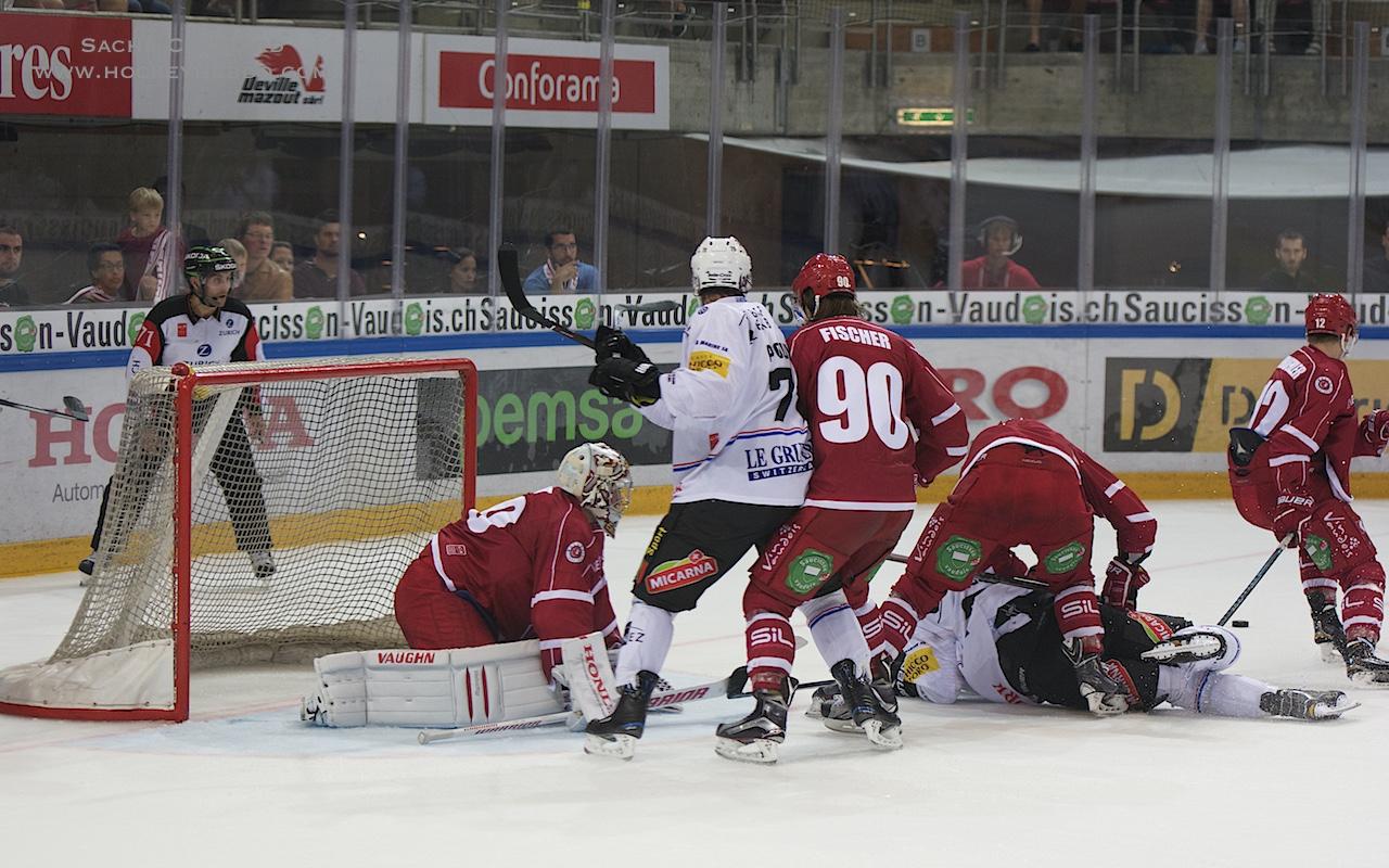 Photo hockey reportage NLA: À bout de souffle