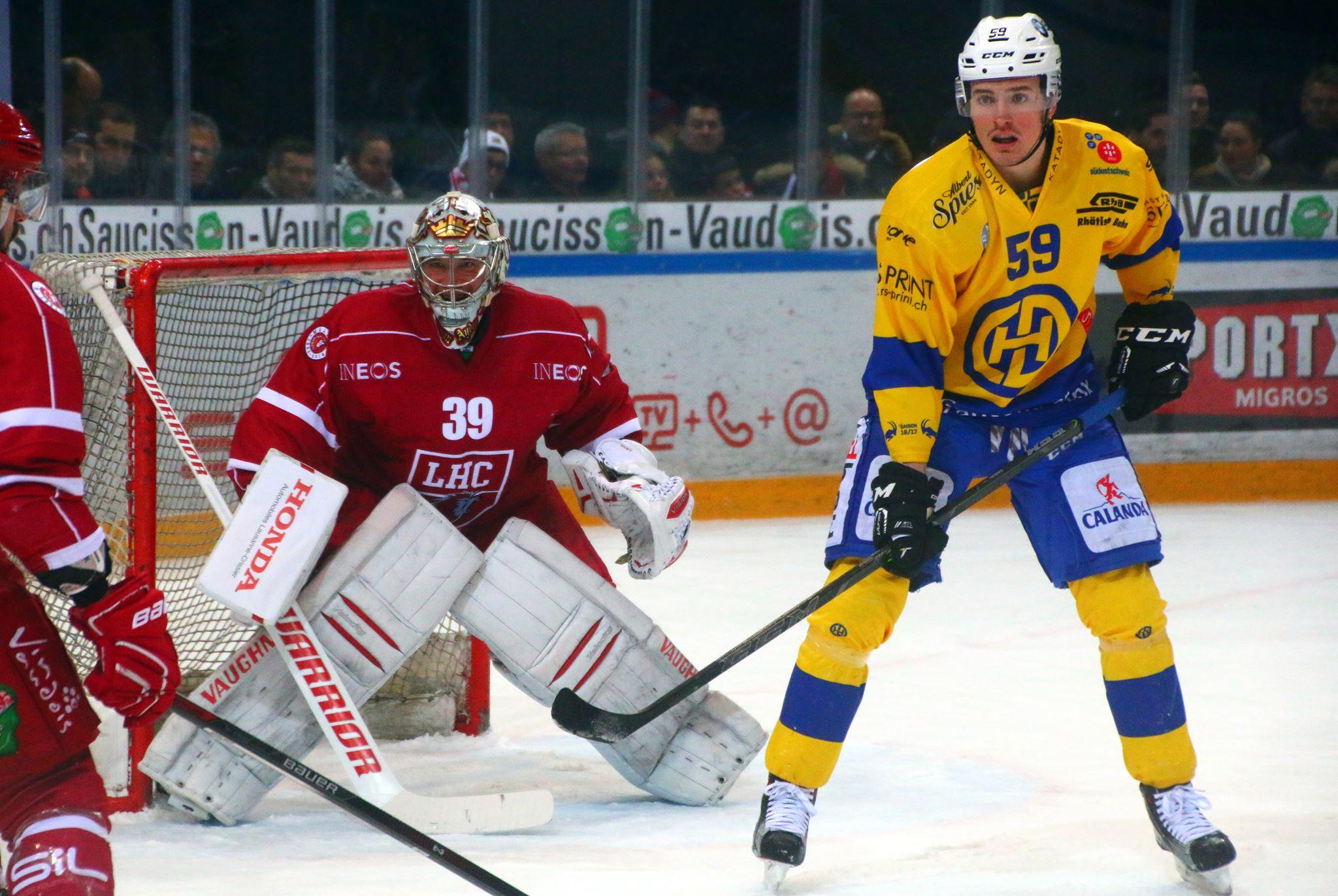 Photo hockey reportage NLA: Davos prend l'avantage après 40'