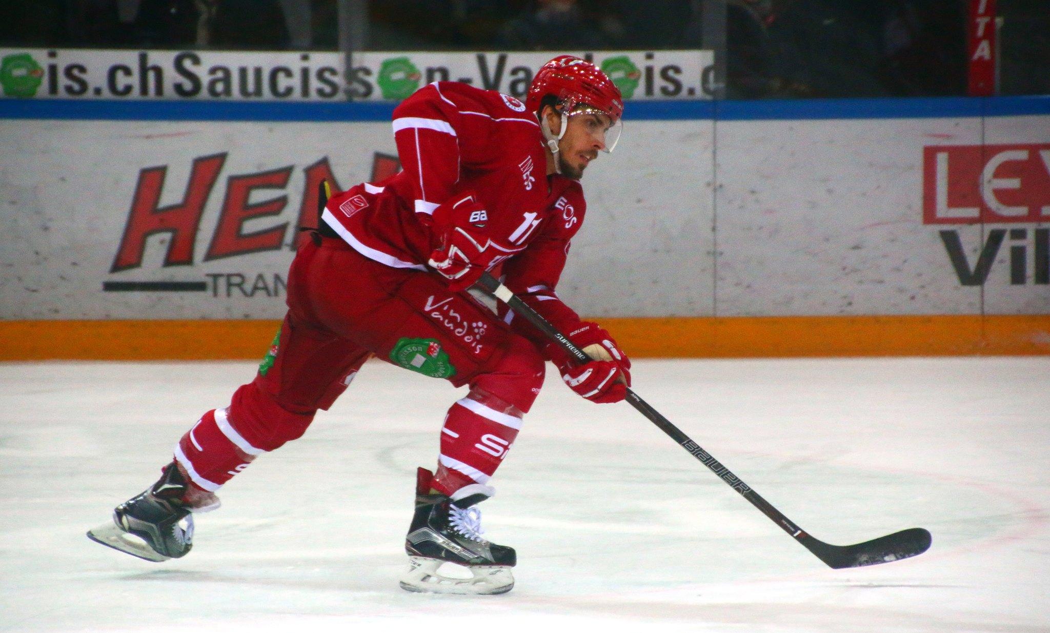 Photo hockey reportage NLA: Davos prend l'avantage après 40'