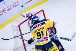 Photo hockey reportage NLB: Le HC Red Ice d’une courte tête