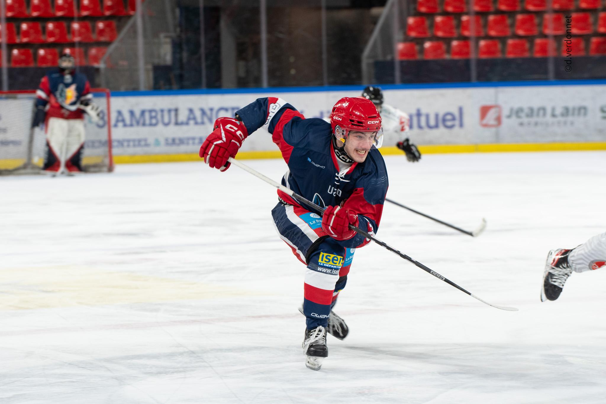 Photo hockey reportage PO U20 1/4 finale : Grenoble s'impose face à Amiens