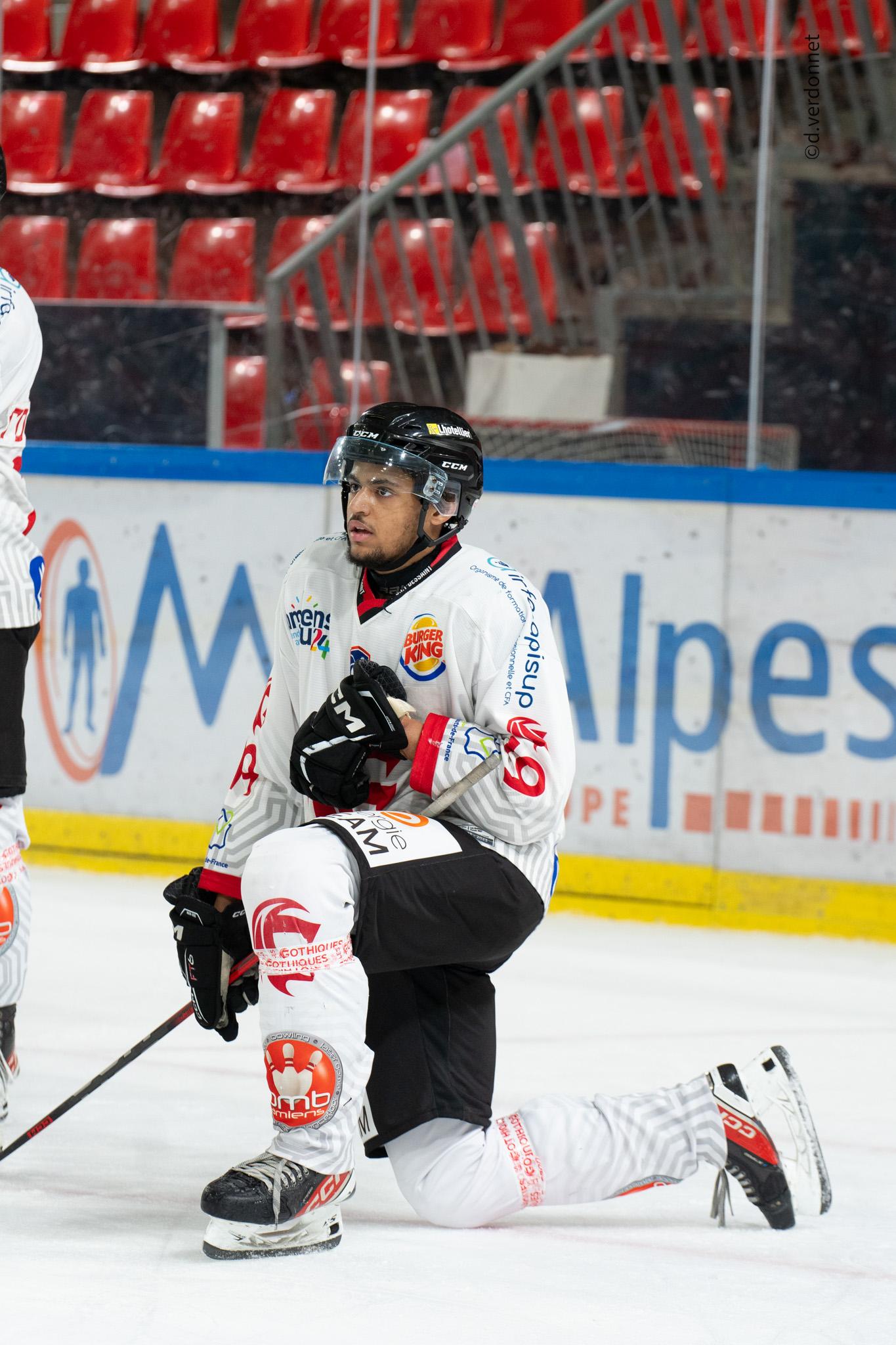 Photo hockey reportage PO U20 1/4 finale : Grenoble s'impose face à Amiens