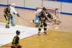 Photo hockey reportage Première victoire des Griffons