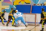 Photo hockey reportage Première victoire des Griffons