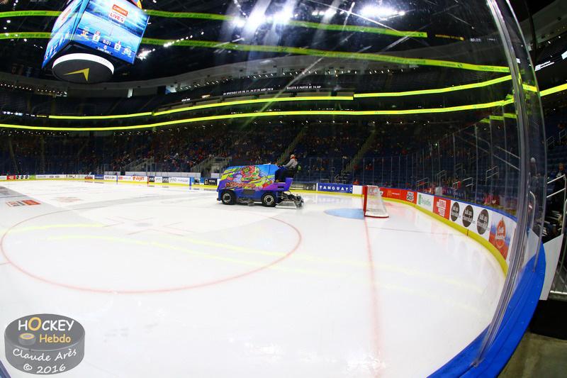 Photo hockey reportage Rencontre avec Patrick DOM - DG du Tournoi International Peewee de Québec