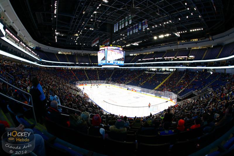 Photo hockey reportage Rencontre avec Patrick DOM - DG du Tournoi International Peewee de Québec