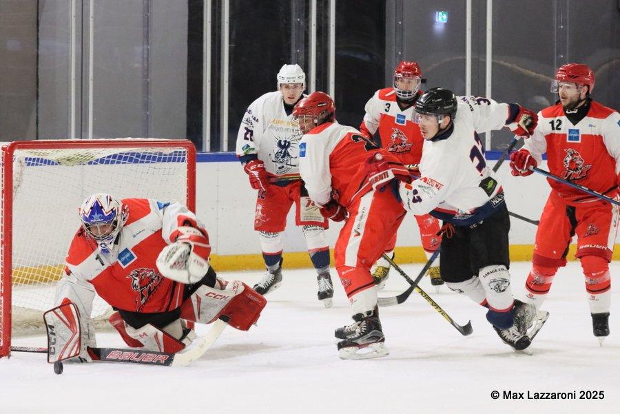 Photo hockey reportage TF - Serre-Chevalier arrache le Trophée en prolongation