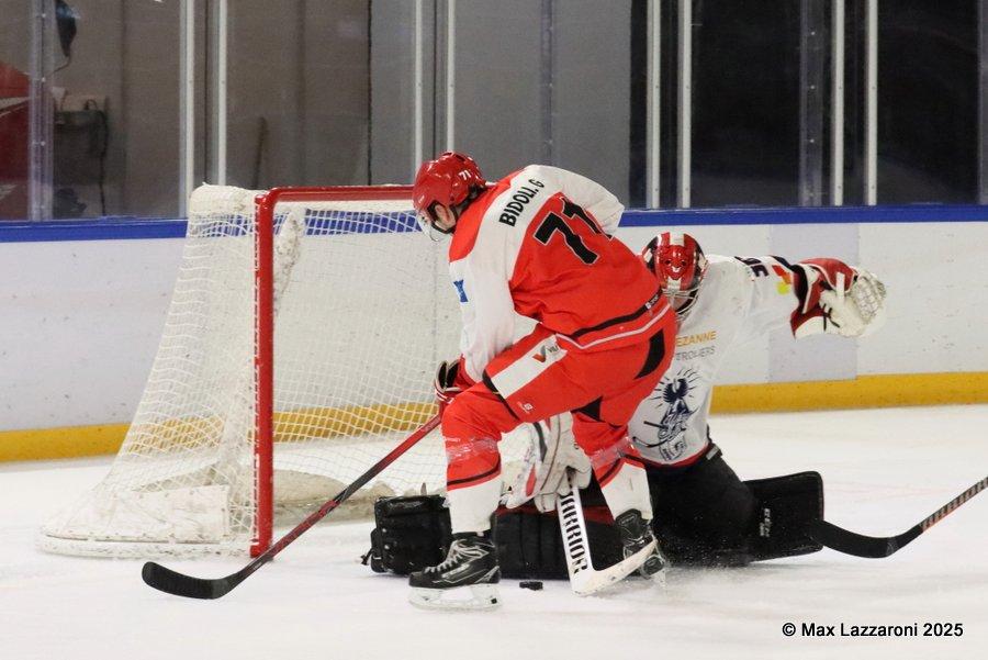 Photo hockey reportage TF - Serre-Chevalier arrache le Trophée en prolongation