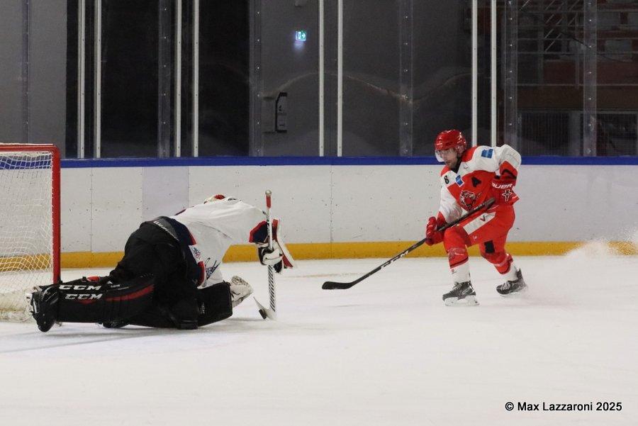 Photo hockey reportage TF - Serre-Chevalier arrache le Trophée en prolongation