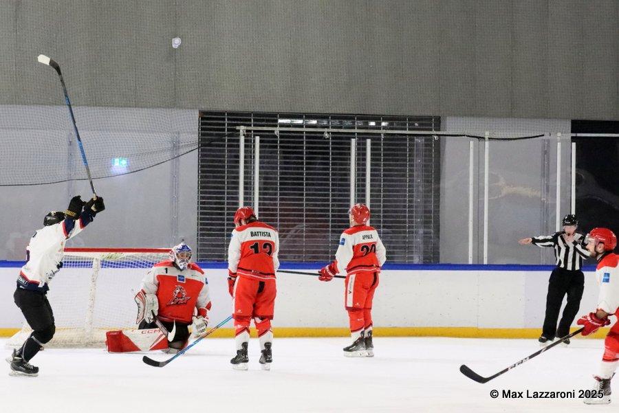 Photo hockey reportage TF - Serre-Chevalier arrache le Trophée en prolongation