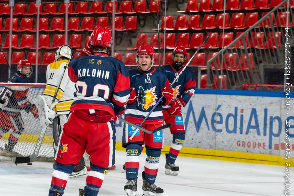 Photo hockey reportage U20 - Grenoble déroule face à Rouen