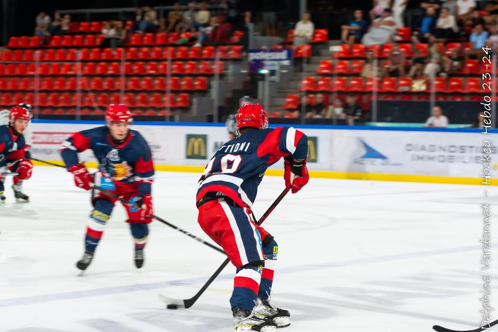 Photo hockey reportage U20 Grenoble démarre parfaitement la saison