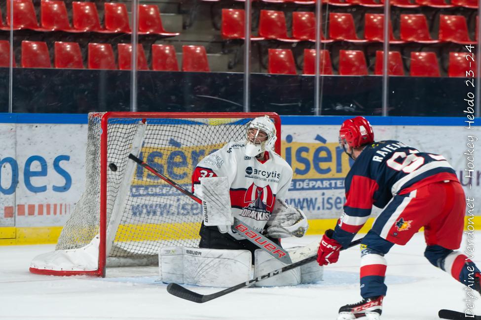 Photo hockey reportage U20 Grenoble démarre parfaitement la saison