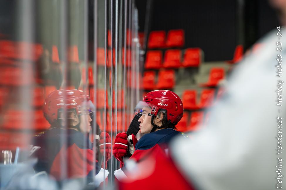 Photo hockey reportage U20 Grenoble démarre parfaitement la saison