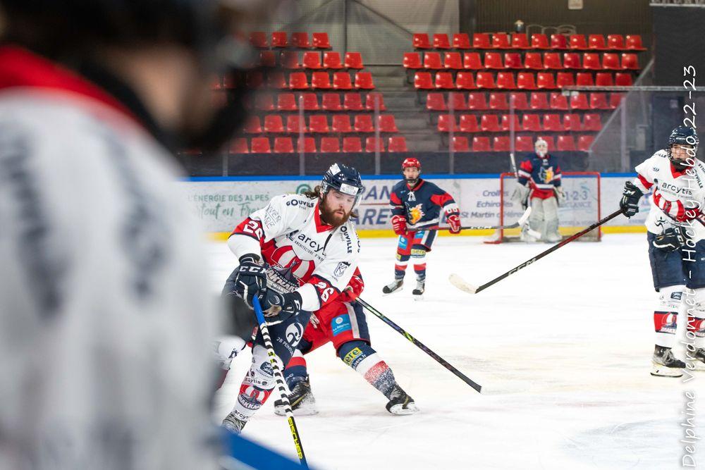 Photo hockey reportage U20 Grenoble file en finale avec facilité