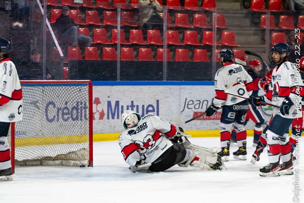 Photo hockey reportage U20 Grenoble file en finale avec facilité