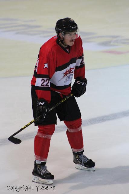 Photo hockey reportage Visp déjoue le Red Ice